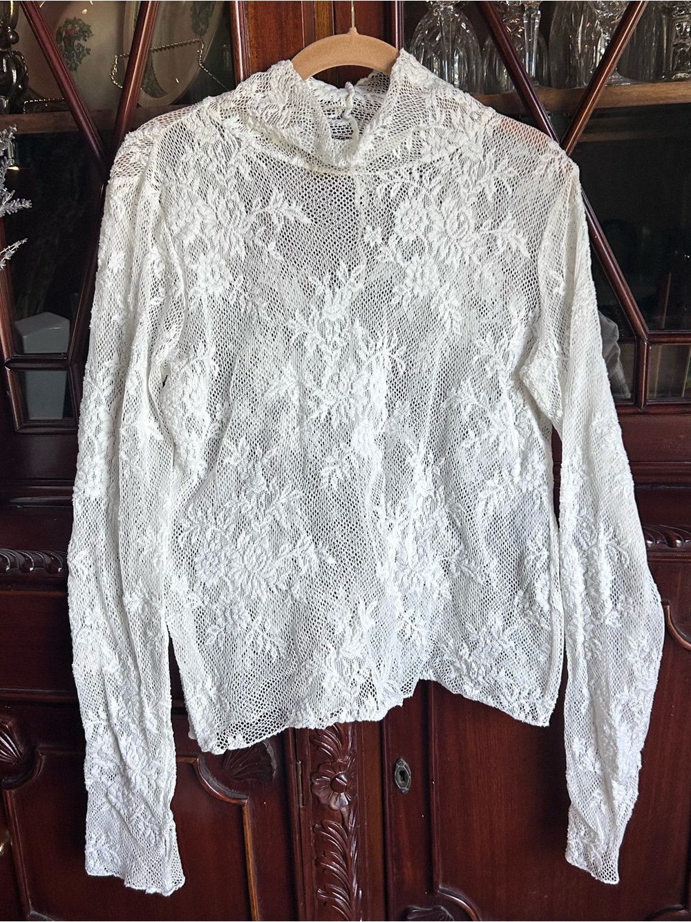 Free People Sweet Secrets White Lace Turtle Neck Long-Sleeve Top Size Medium